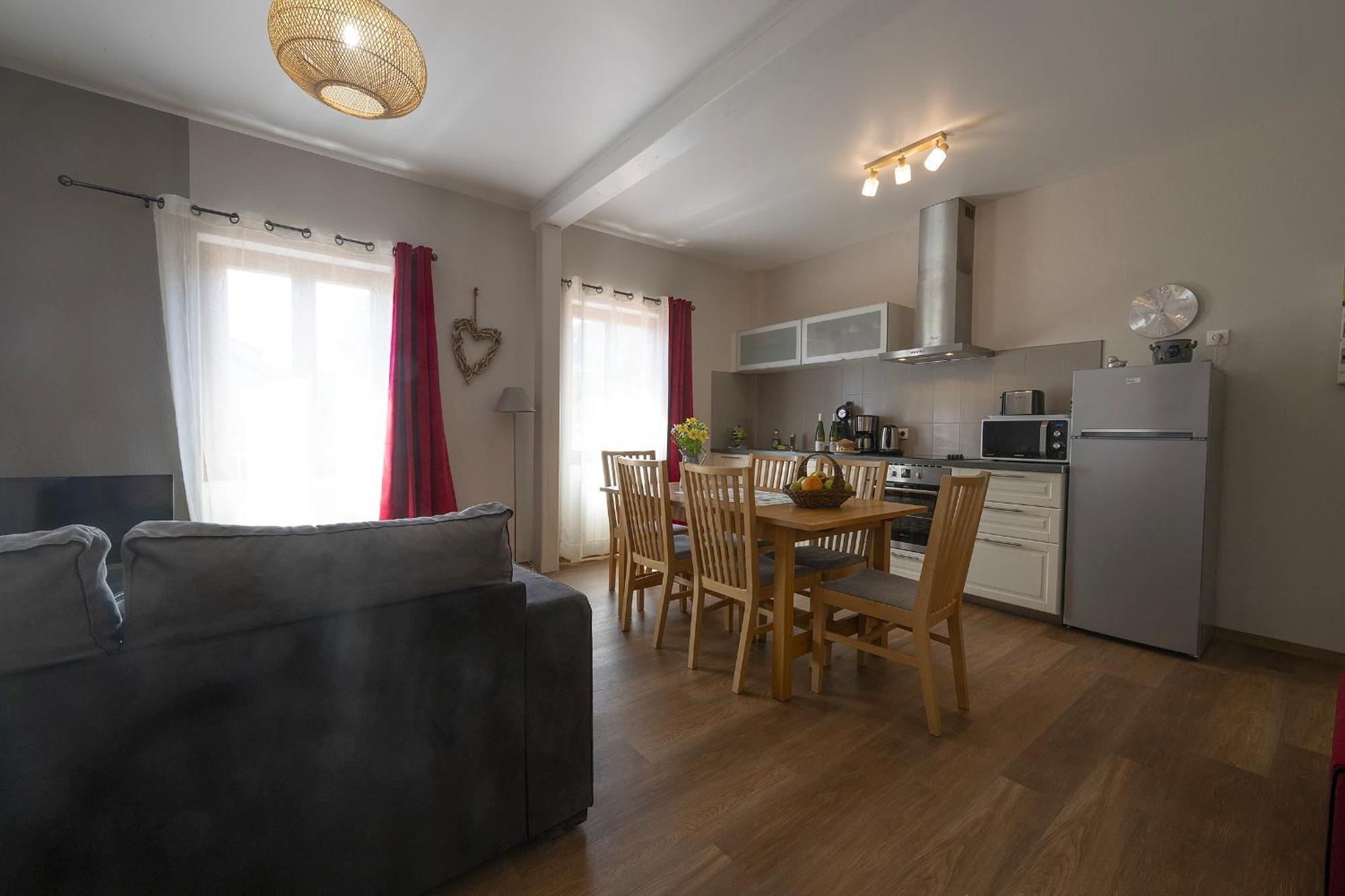 Muscat - Bel Appartement Renove Recemment - Au Pied Du Vignoble - Parking Gratuit Olenevka Ngoại thất bức ảnh