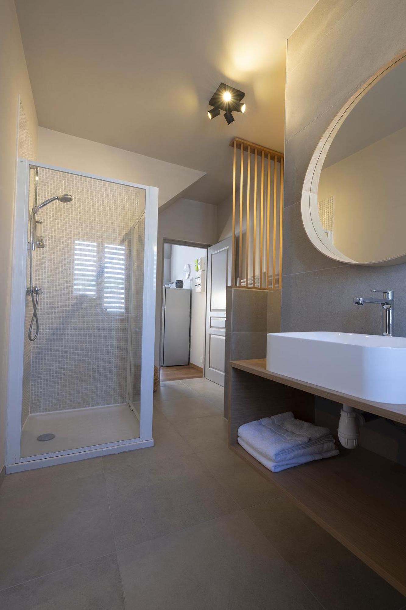 Muscat - Bel Appartement Renove Recemment - Au Pied Du Vignoble - Parking Gratuit Olenevka Ngoại thất bức ảnh