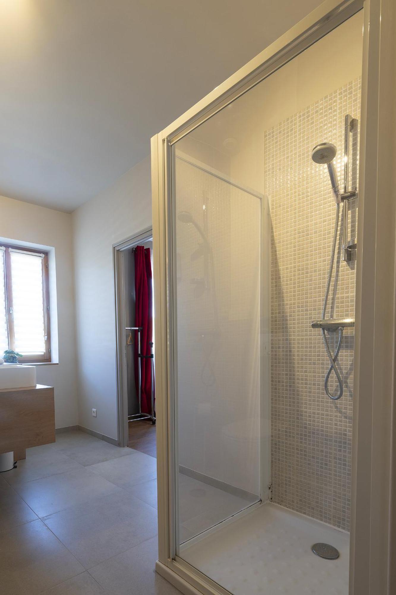 Muscat - Bel Appartement Renove Recemment - Au Pied Du Vignoble - Parking Gratuit Olenevka Ngoại thất bức ảnh
